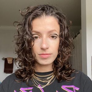 Meet your Posher, Claud